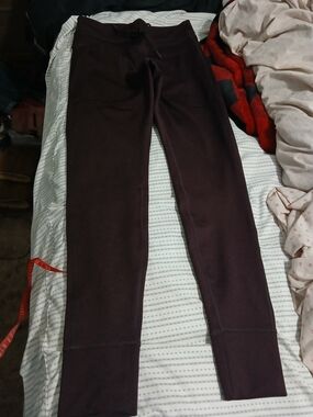 Old Navy Dark Burgandy Jogger Leggings